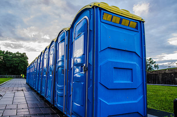 Best Portable restroom trailer rental  in Wauseon, OH